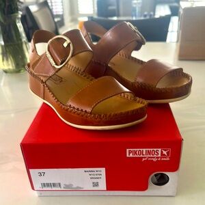 Pikolinos Tan Leather Wedge Sandals